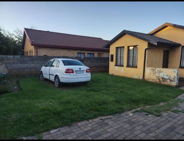 3 BEDROOM HOUSE FOR SALE IN MOROKA